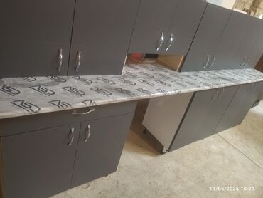 Mətbəx mebeli: Mebil tezedir kanpaniya duşub tecili satlir ölcu 3 metir qaplari