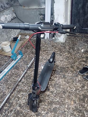 Elektrik nəqliyyatı: Segway Ninebot F3 elektrik skuter Texniki xüsusiyyətlər: - Mühərrik — 7