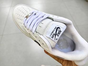 original adidas torbica: 5500 40 do 44 A klasa — 2