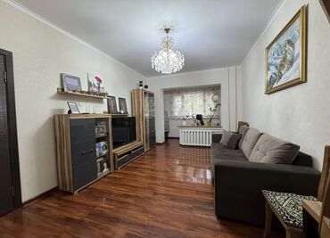 бишкек однокомнатная квартира продажа на сегодня: 3 комнаты, 80 м², 106 серия, 1 этаж