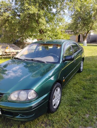 Toyota: Toyota Avensis: 2000 г., 1.8 л, Механика, Бензин, Хэтчбэк