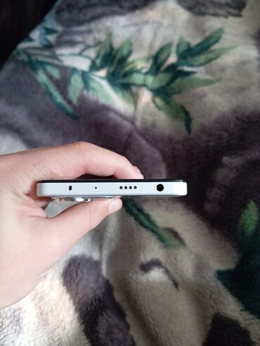 Redmi: Redmi, Redmi Note 12 Pro Plus, Б/у, 256 ГБ, цвет - Белый — 4