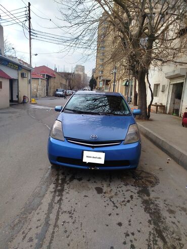 Toyota: Toyota Prius: 1.5 l | 2007 il Sedan