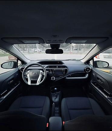 тойота приус с: Toyota Aqua: 2017 г., 1.5 л, Вариатор, Гибрид, Хэтчбэк — 7