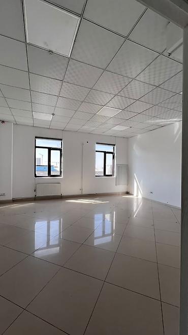Аренда офисов: Сдаю Часть офиса: IT-компания, Авиакасса, Нотариус, 120 м², В торговом центре, С ремонтом, Первая линия, С высокими потолками, С отдельным санузлом — 18