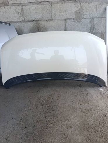 кузовные детали на фит: Капот Honda