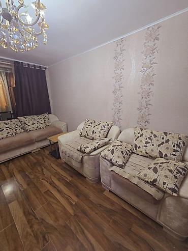 Kirayə verilir! Aylıq 1000 AZN 4 otaqlı, 75 m², ikinci əl mənzil