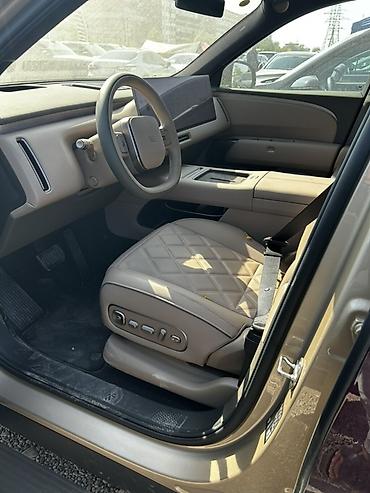 byd e3: Lixiang L9: 2026 г., Автомат, Гибрид, Кроссовер — 8
