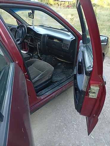 Seat: Seat Toledo: 1995 г., 1.8 л, Механика, Бензин, Хэтчбэк — 10