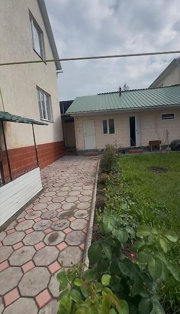 Продажа коттеджей и домов: Ж/и Арча-Бешик Чортекова/Шералиева Дом 190 кв м 📍участок 5 соток 📍6 — 9