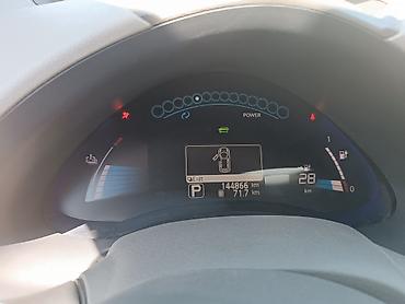 некия 2: Nissan Leaf: 2011 г., Автомат, Электромобиль, Хэтчбэк — 3