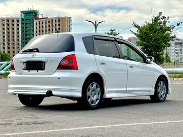 авто с последующим выкупом фит: Honda Civic: 2002 г., 1.7 л, Вариатор, Бензин, Хетчбек