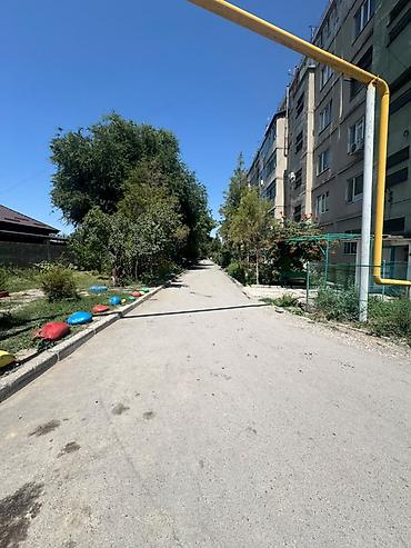 Квартиры: 5 комнат, 62 м², 105 серия, 4 этаж, Косметический ремонт — 2