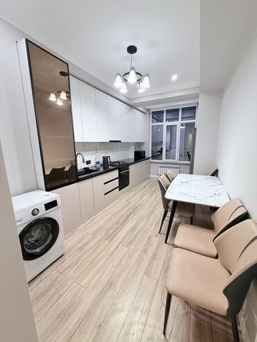 сниму квартиру на долгих срок: 2 бөлмө, Менчик ээси, Чогуу жашоосу жок, Толугу менен эмереги бар