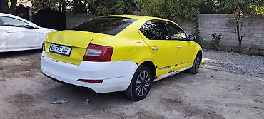 сары булун: Skoda Octavia: 2016 г., 1.6 л, Автомат, Бензин, Седан — 2
