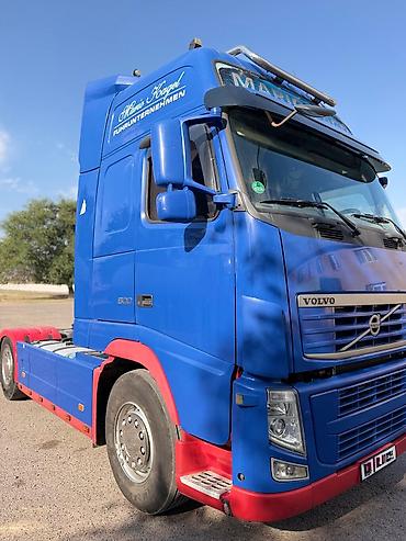 карнивал 2016: Тягач, Volvo, 2013 г., Шторный — 7
