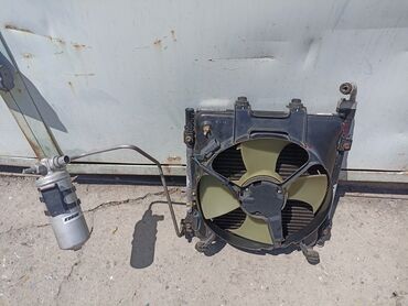 Радиаторы: Хонда HR-V
Радиатор кондиционера
комплект 
радиатор
вентилятор
бочек