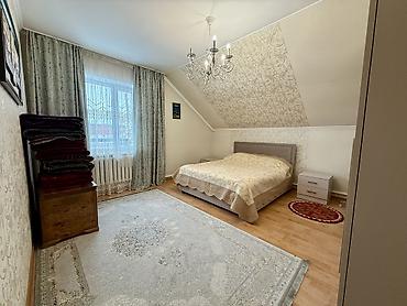 Продажа коттеджей и домов: Продаю! Два Дома 303м2 на Одном угловом Участке 6соток правильной — 15