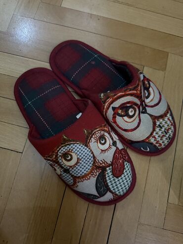 metro obuća: Indoor slippers, Size - 35