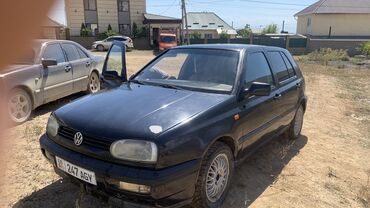 Volkswagen: Volkswagen Golf: 1991 г., 1.8 л, Механика, Бензин, Хэтчбэк — 6