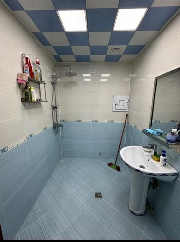 Yeni tikili: 8-ci kilometr, 3 otaqlı, Yeni tikili, m. Xalqlar Dostluğu, 105 kv. m — 3