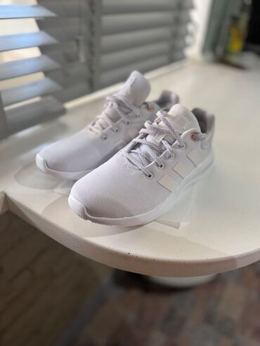 женские кроссовки reebok pump: Ölçü: 42, rəng - Ağ, Yeni