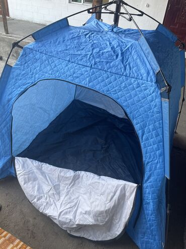 бу чехол: Продаю зимнюю автоматическую палатку Стёганая Трёхслойная Цвет синий