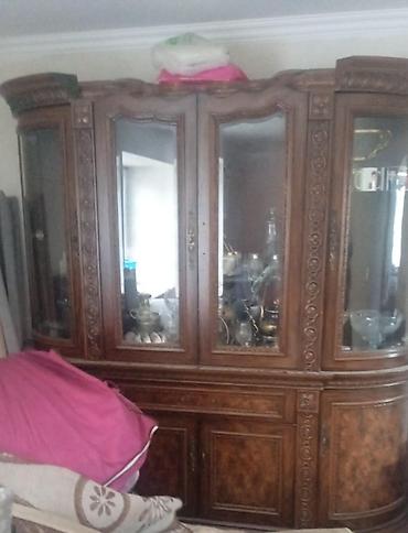 massiv parket: Klassik üslublu böyük vitrin-bufet şkaf - Material: təbii ağac (yonma — 1