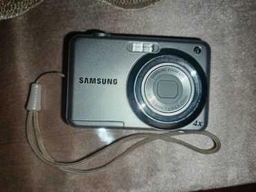 видеокамера панасоник 4к: Samsung ES9 rəqəmsal fotoaparat - Kompakt gövdə, gümüşü-qara dizayn