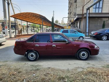 Daewoo: Daewoo Nexia: 2011 г., 1.6 л, Механика, Бензин, Седан