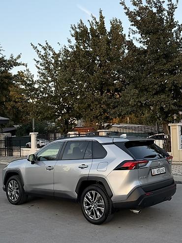 Toyota: Toyota RAV4: 2019 г., 2.5 л, Автомат, Бензин, Кроссовер — 3