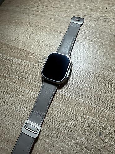 Apple Watch Ultra 2 (49 мм), титановый корпус, дисплей с плоским
