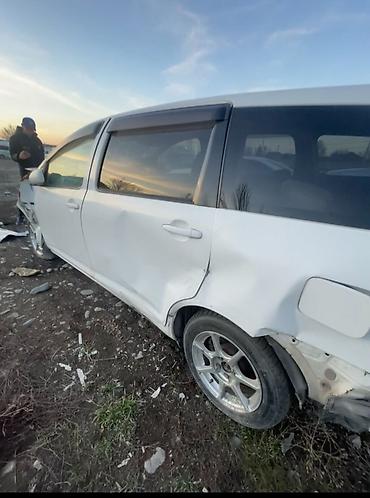 Toyota: Toyota WISH: 2003 г., 1.8 л, Бензин — 9