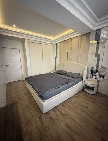 Долгосрочная аренда квартир: 3 комнаты, Агентство недвижимости, Без подселения, С мебелью полностью — 3