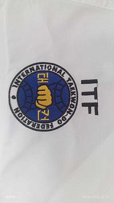 конный шлем: Срочно продаю Тхэквондо-кимоно (добок) ITF с поясом и со штанами,сам — 3