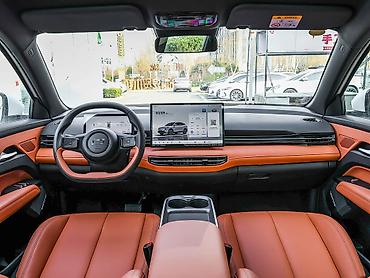 bestune: 🚗 奔腾悦意03 (Bestune Yueyi 03) – Elektrik SUV Yeni nəsil elektrik — 8