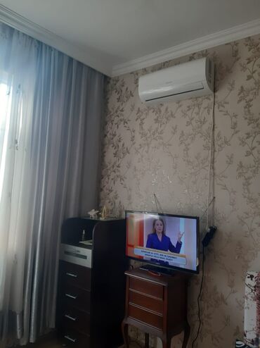 Uzunmüddətli kirayə mənzillər: Ev satlir Bayil Dünya Market yani 1 Otaq Yola 20 deq yaxin 50000azn — 7