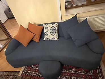 Divan və kreslo dəstləri: Məhsul: Dizaynlı yumşaq divan və puf - Forma: Orqanik, dalğalı xətli — 2