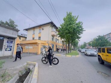 снять квартиру без риэлтора: 2 бөлмө, 45 кв. м, Сталинка, 2 кабат, Косметикалык ремонт