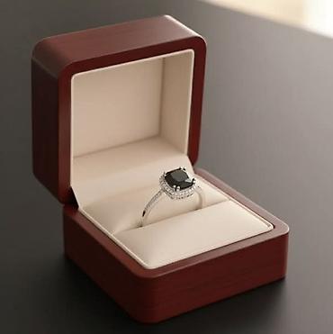 Prstenje: Vel:11
Cena:1000din — 4