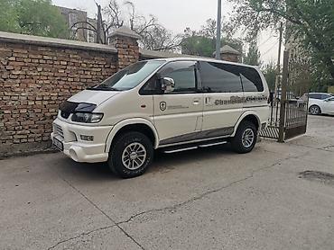 Mitsubishi Delica: 2003 г., 3 л, Автомат, Бензин, Бус