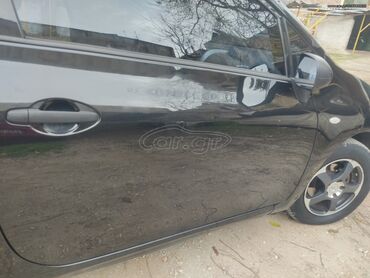 Toyota: Toyota Aurion: 1.4 l. | 2009 έ. Χάτσμπακ — 5