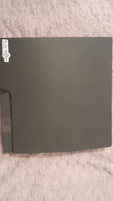 PS5 (Sony PlayStation 5): Playsatiton 3 320 gb istenilen oyun icerosine yaza bilerem ustunde 32
