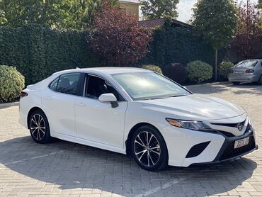 таёта камри 10: Toyota Camry: 2020 г., 2.5 л, Автомат, Бензин, Седан