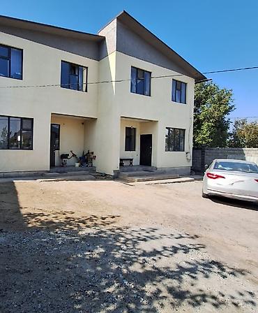 Продажа таунхаусов: Продаётся 2-х уровневый Таунхаус в селе Орто-Сай. Год постройки 2025 — 25