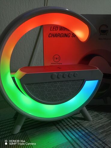 rasveta vrsac: Led wireless charging speaker zvučnik pujenje 2 u 1