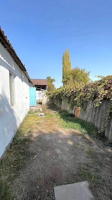 Продажа коттеджей и домов: Продаётся дом г.Кара-Балта ул Гагарина Цена договорная или обмен — 3