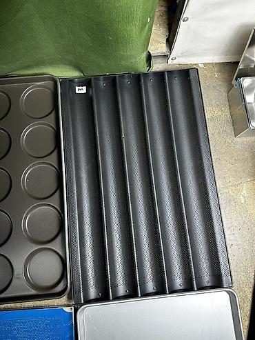 Кондитерский инвентарь: Профессиональные противни и формы для пекарни Ассортимент: - — 2