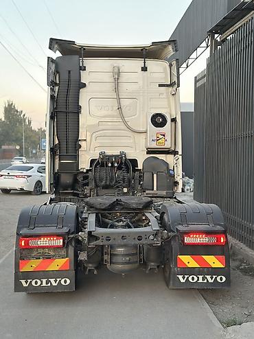 иссык куль 2026 цены: Тягач, Volvo — 4