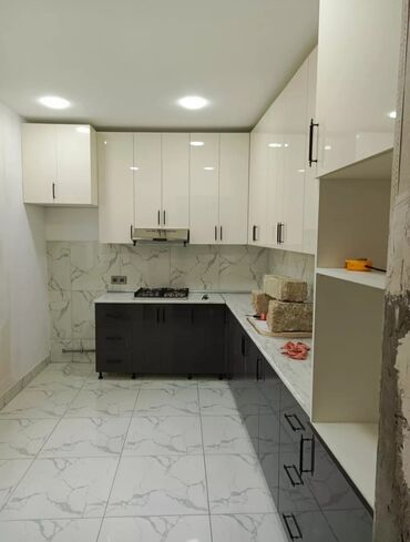 Mətbəx mebeli: Sifarişlə hazırlanmış müxtəlif ölçülü mətbəx mebelləri. Rəng və dizayn — 24